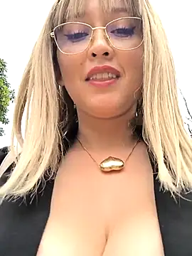 Katy__A's Webcam Show