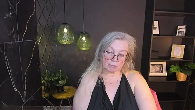 NataliMellow webkamerás műsora