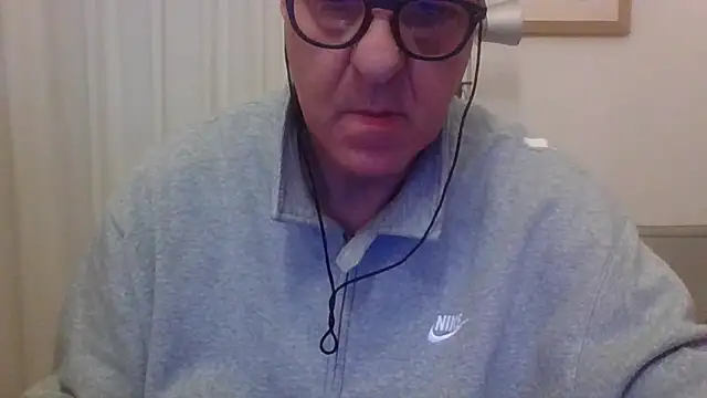 ANONIMO7735's Webcam Show