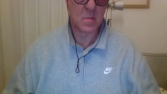 ANONIMO7735's Webcam Show