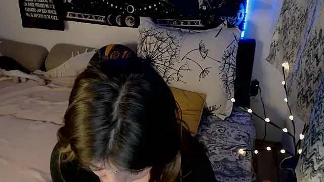 AlienforTwenty 现场XXX聊天