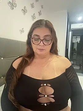 Chatroom XXX en direct de ANTONELLA_VIOLETA_