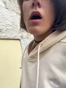 Kamorana Chat XXX in diretta