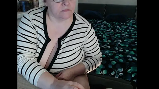 Sweetboobs 网络视讯表演