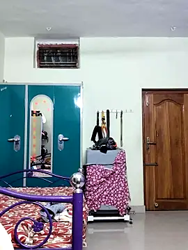 Вебкам-шоу yamini1431