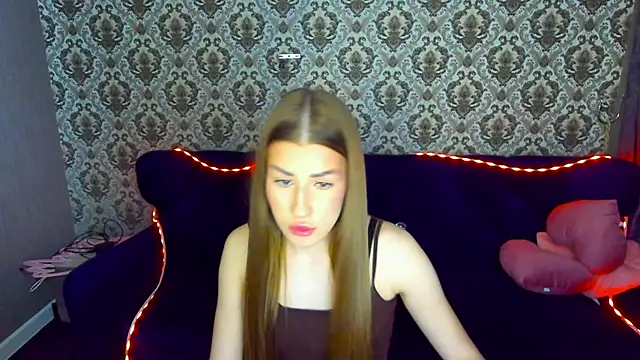 Živý XXX chat LuxeKittyXO