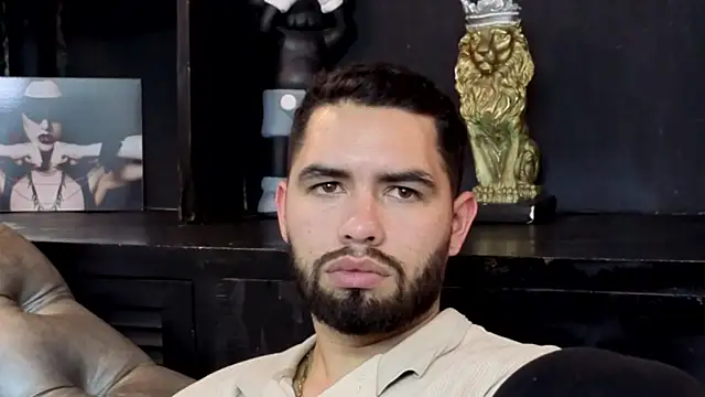 matteosantos: απευθείας συνομιλία ΧΧΧ