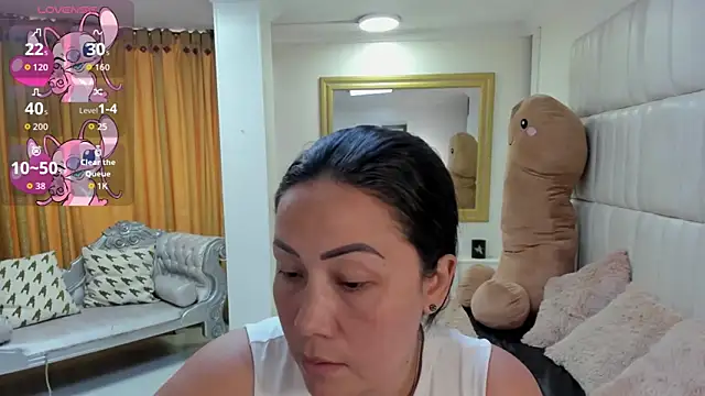 gaby_trent live XXX chat