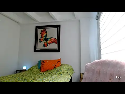 Almaglow_'s Live XXX Chat