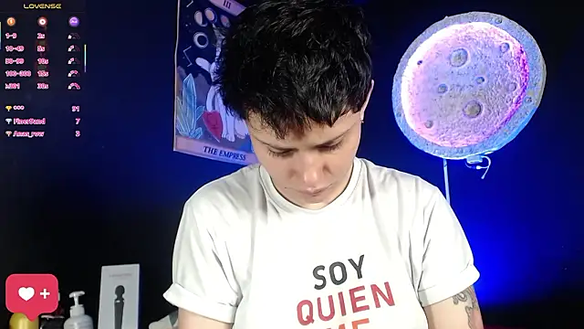 girl_intense444 – Live XXX-chat