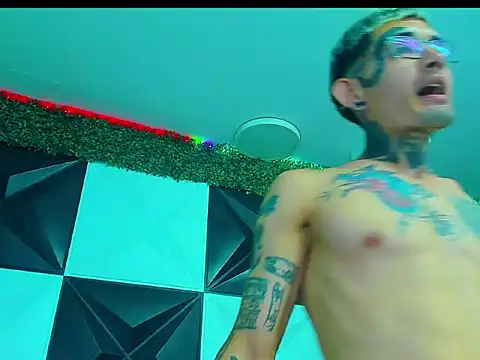 Boy_tatto77 Chat XXX live