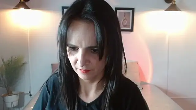 Juliana__lxn Live XXX chat