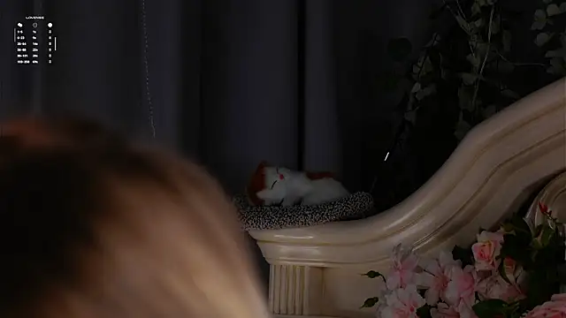 EdlinAlliston Chat XXX in diretta