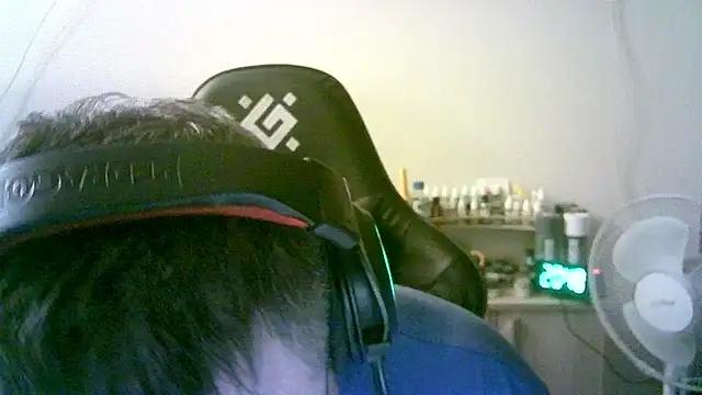 SirAbuser Chat XXX in diretta