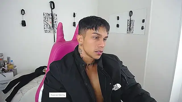 Leonard_Price's Webcam Show