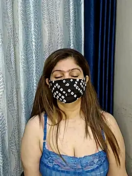 ZOHRA_KHAN's Webcam Show