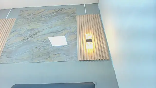 Chat +18 de CRISS_ALLEN1 ao vivo