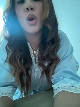 دردشة Sara_Desire الجنسية المباشرة