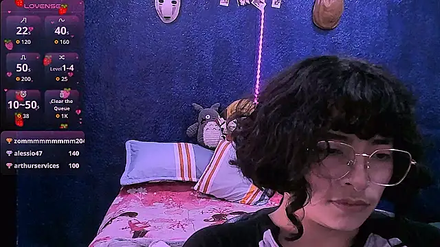 NinaYellow Live XXX Chat