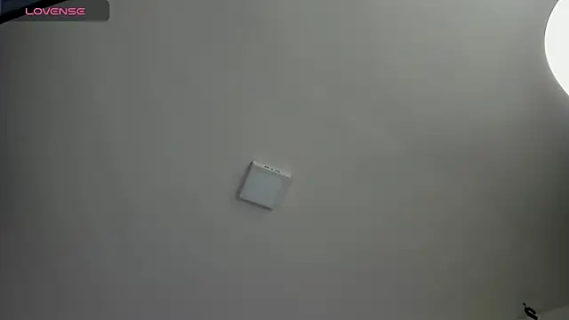 Pertunjukan Kamera Web Lele_669