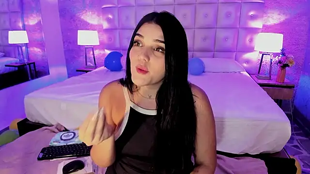 Chatroom XXX en direct de Maddysex_