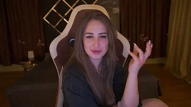 XXX chat uživo modela GentleAdellee