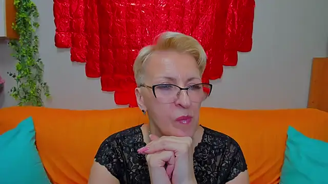 XXX chat uživo modela iamyourdream89