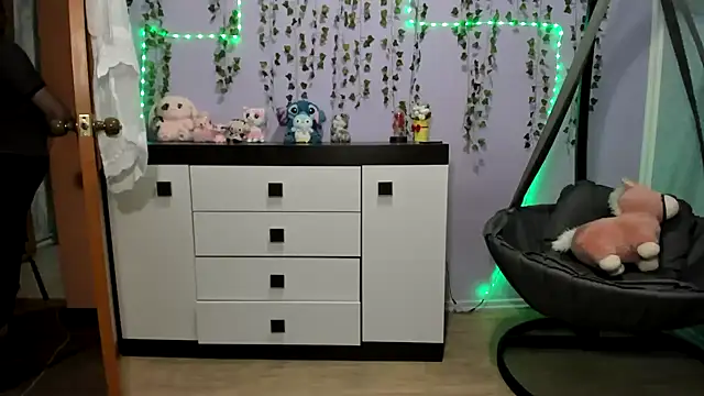 Yoonhee_ki Chat XXX in diretta