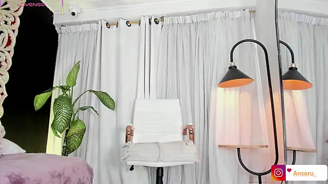 Chat XXX ao vivo de Anseru_