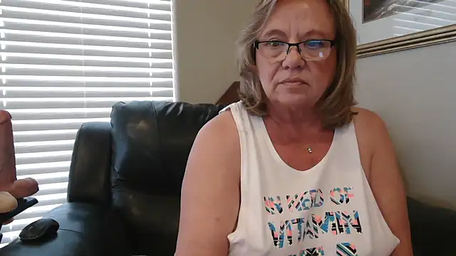 BustyAnnie's Webcam Show