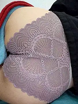 Chatroom XXX en direct de Haralushiaaa