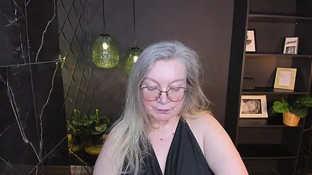 دردشة NataliMellow الجنسية المباشرة