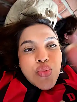 Colibri_xxx Chat XXX in diretta