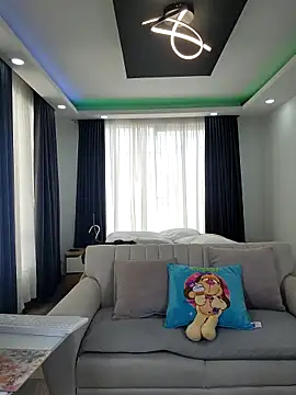 Chatroom XXX en direct de evasweett__