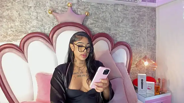 แชท XXX สดของ Mia_Jansen