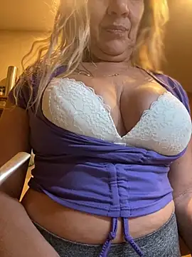 camelia3's Live XXX Chat