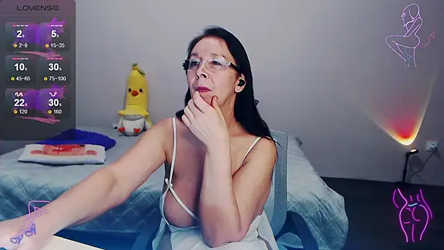 XXX chat uživo modela Celine_Faer1