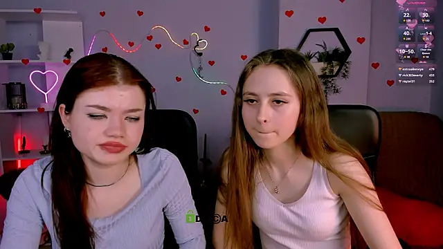 Chat +18 de rebecca_smile ao vivo