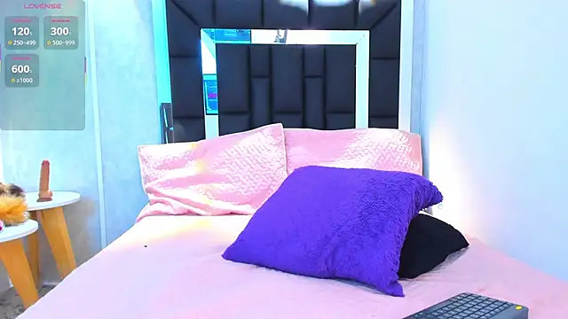 elian_7 Show in webcam