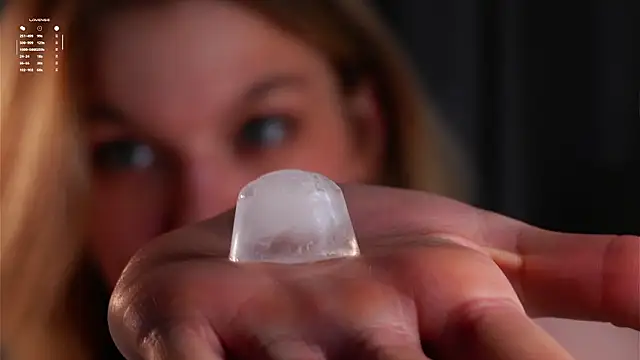 Chatroom XXX en direct de EdlinAlliston