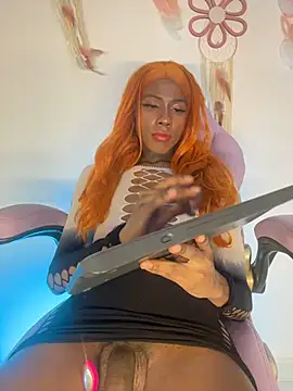 Mara_royal Chat XXX in diretta