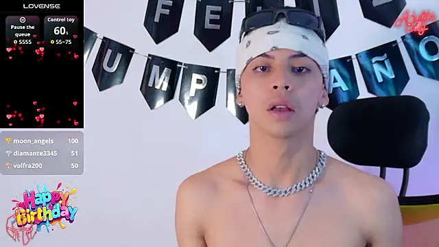 Prince_Apolo Chat XXX in diretta