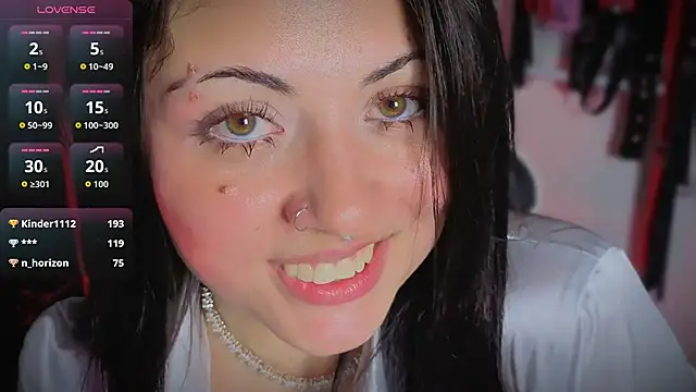 Guxplo_'s Webcam Show