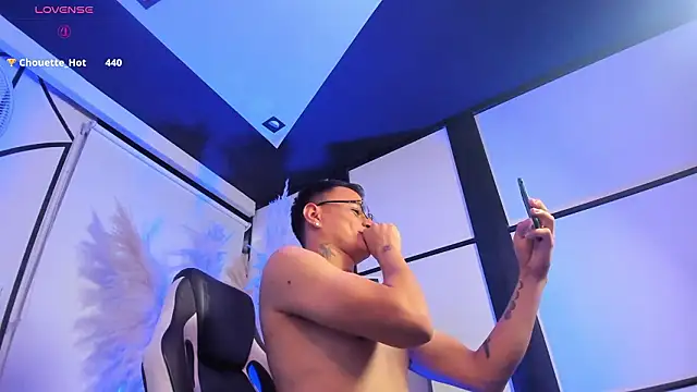 LiamDeep – Live XXX-chat