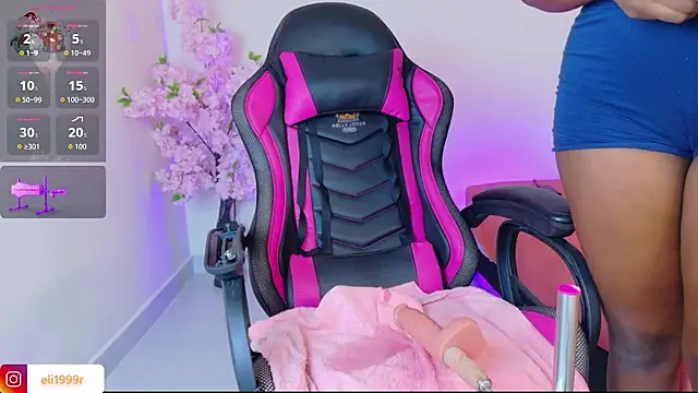 HollyJorda live XXX chat