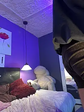 Pokazy przed kamerką – Karim_mansur