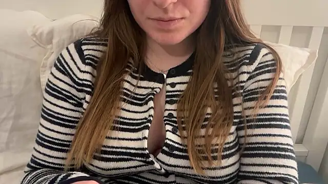 Živý XXX chat Lucyschickt