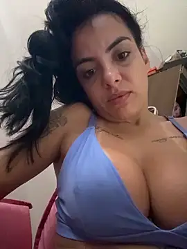 Chat XXX en directo de Srta_Jhenny