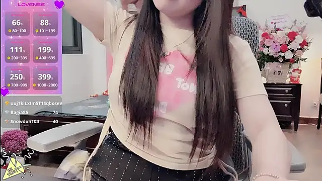 Chatroom XXX en direct de Caryln-Bun