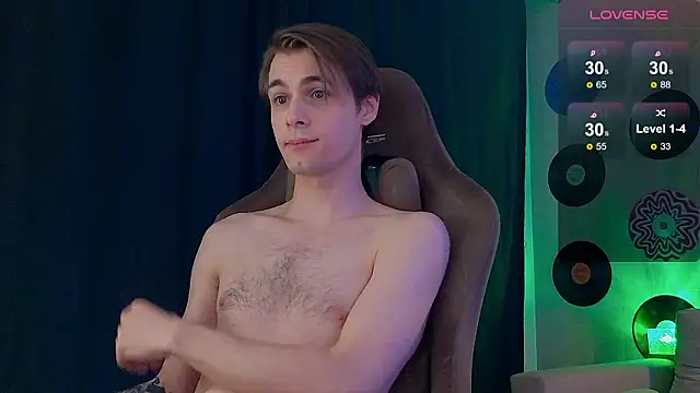 DebugMee: вебкам-шоу